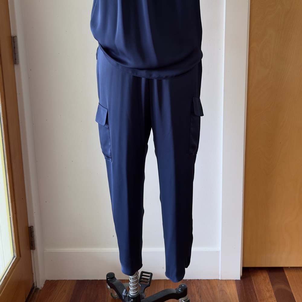 Ramy Brook Satin Elevated Utility Cargo Pants-Navy-Paperbag Waist-Sz M-RRP $295 - Picture 3 of 16